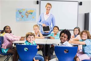 Picture of students sitting in classroom with teacher